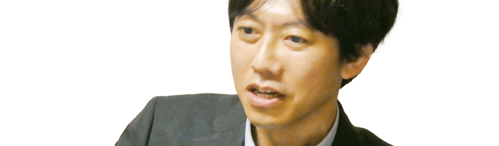 金丸 敏幸 先生