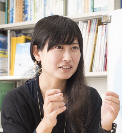 田邊　優貴子 先生