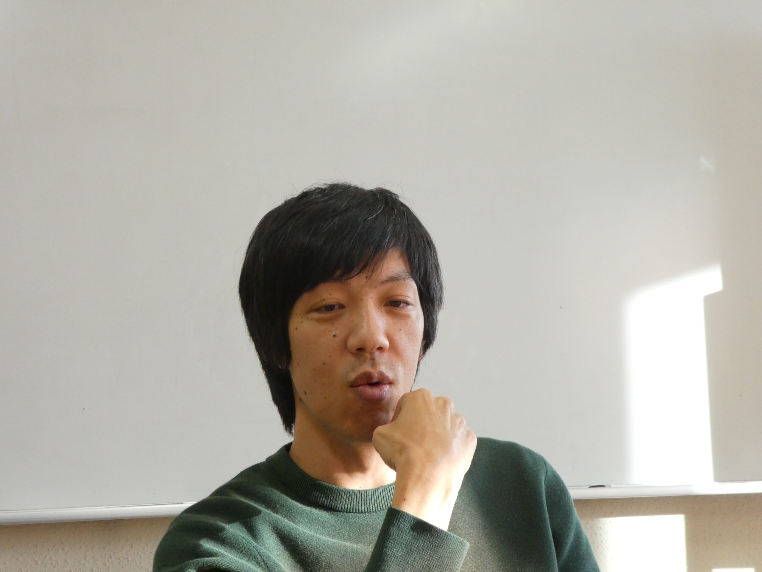 広野 雄士先生の顔写真
