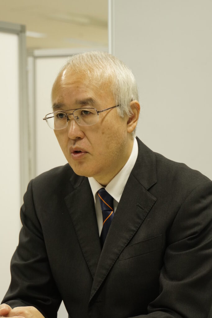 藤野 吉成さん