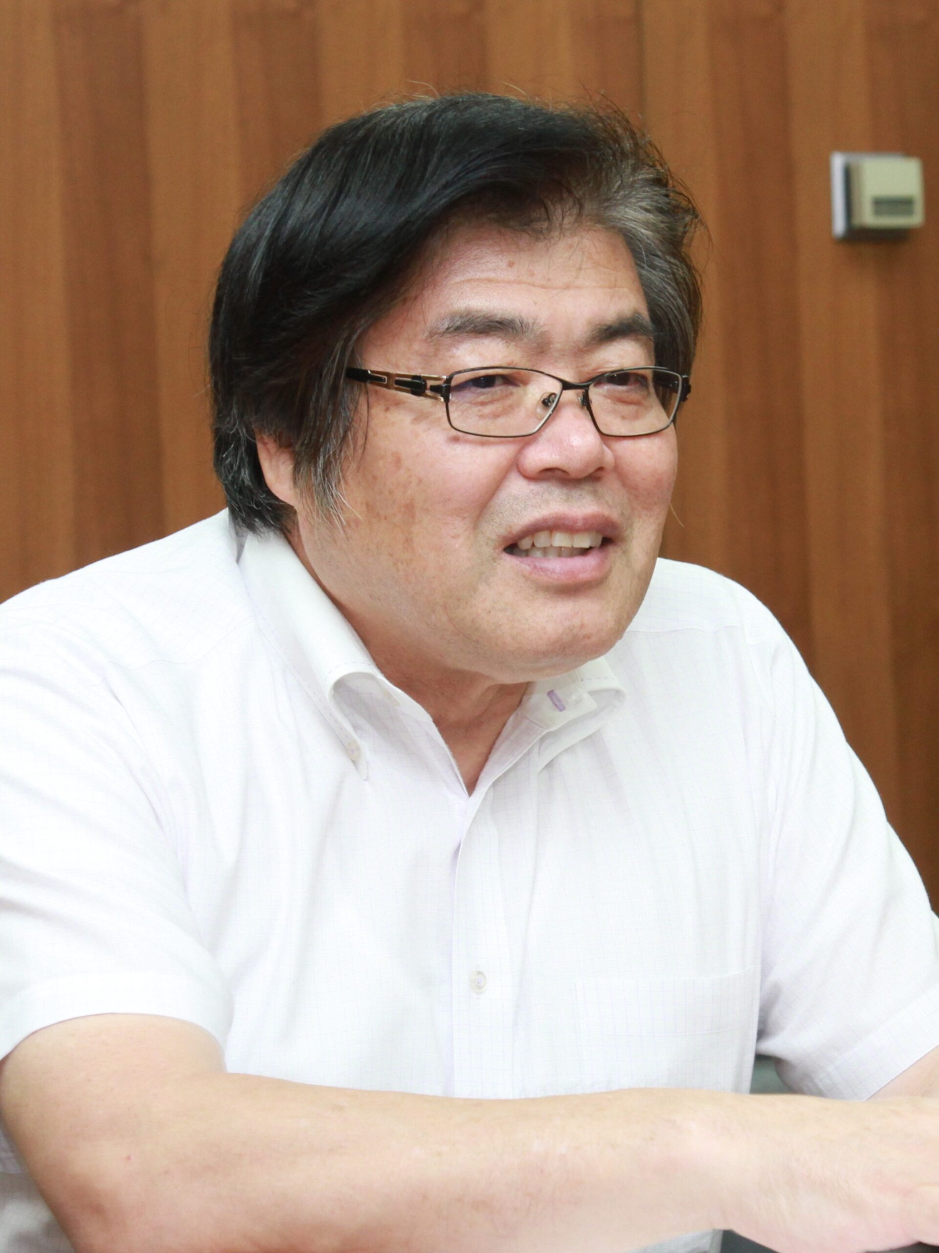 人見光夫氏の顔写真