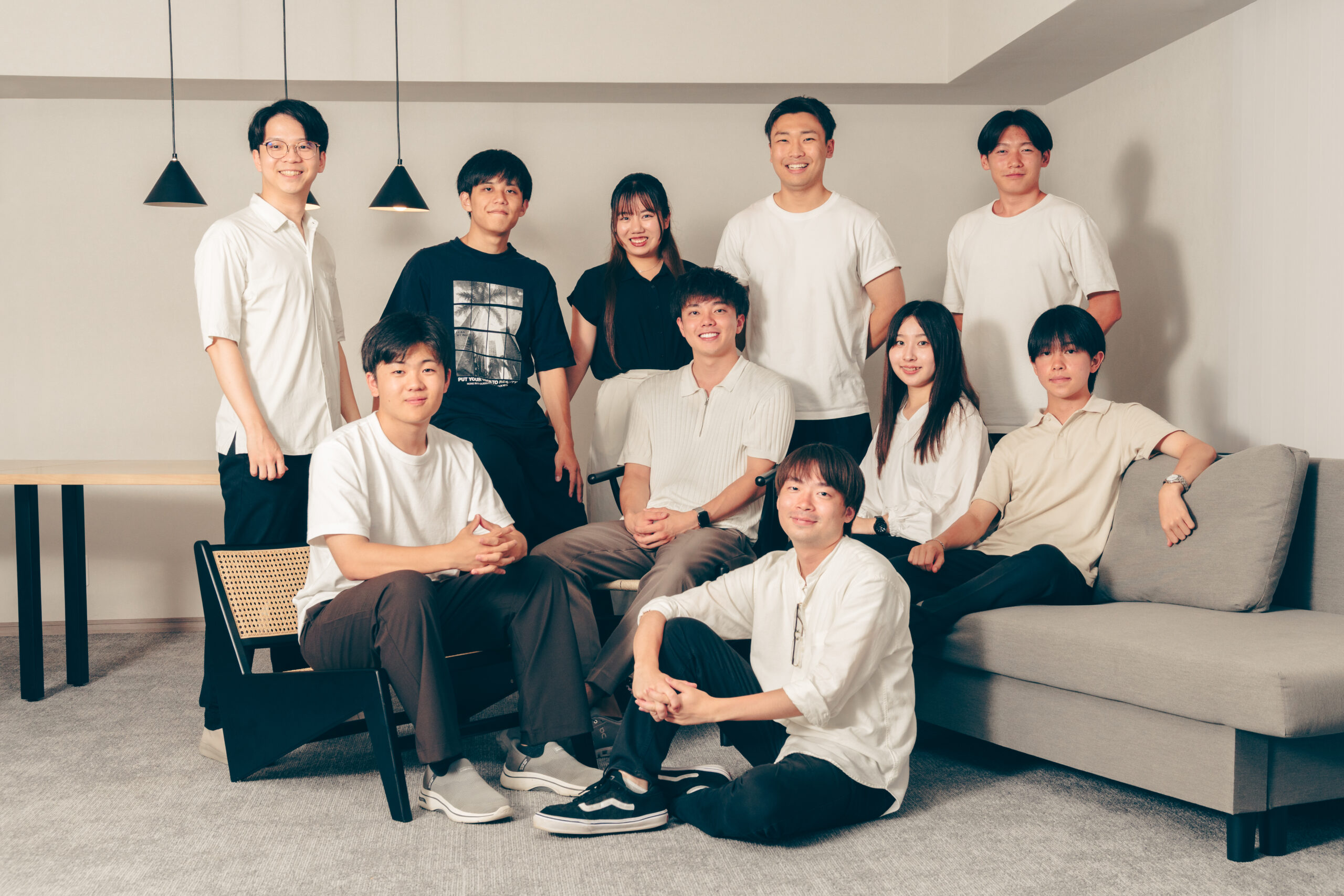 仲間との集合写真